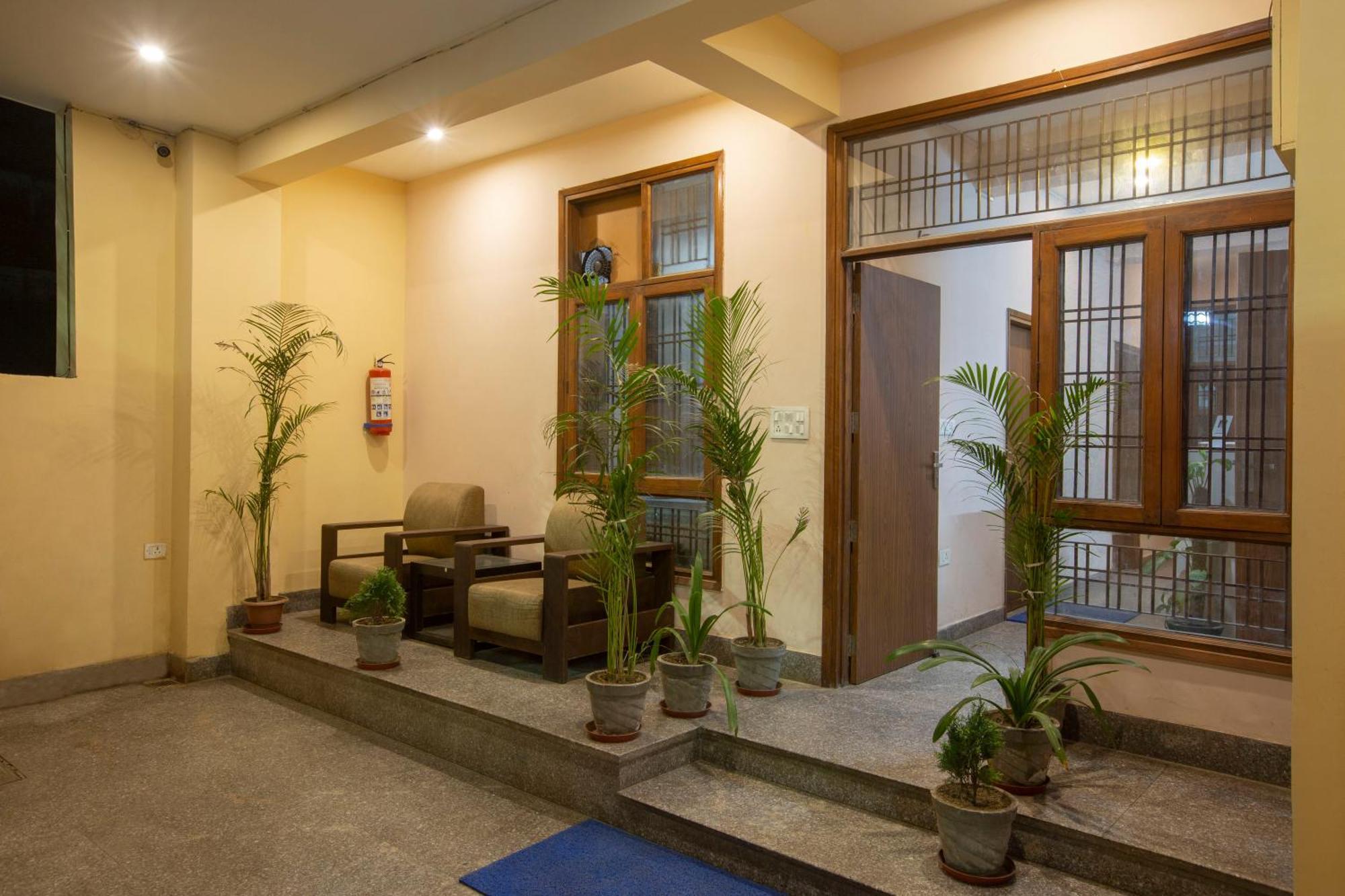 Hotel Ginger Palace - Corporate Hotel Noida Sector 62 מראה חיצוני תמונה